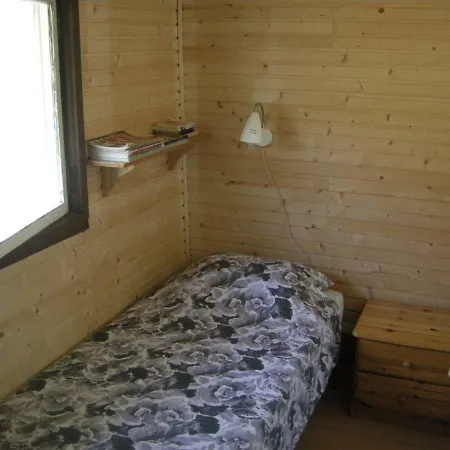Cozy Cabin, Sauna, No Neighbours. *